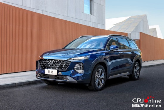 20万级大六座四驱旗舰SUV 北京现代第四代胜达旅行家上市_fororder_image002