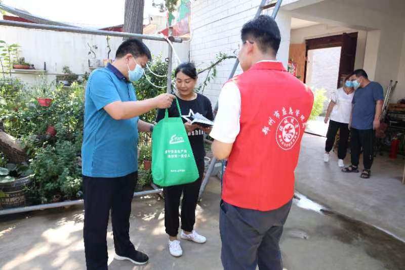 郑州市防灾减灾安全宣传走进新密范村