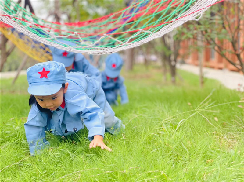 河南南阳：我为祖国妈妈过生日_fororder_重走长征路 摄影 万娟