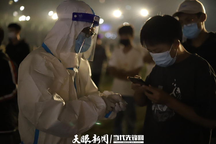 贵阳战疫｜筑牢高校抗疫堡垒 稳定教学生活秩序 守住校园绝对安全底线