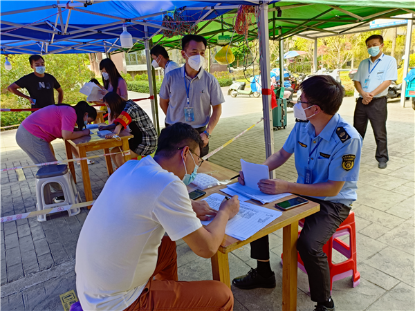 守一域  护一城——湖北省恩施市金子坝街道办事处枫香坪社区“战疫”党员群像素描_fororder_图片2