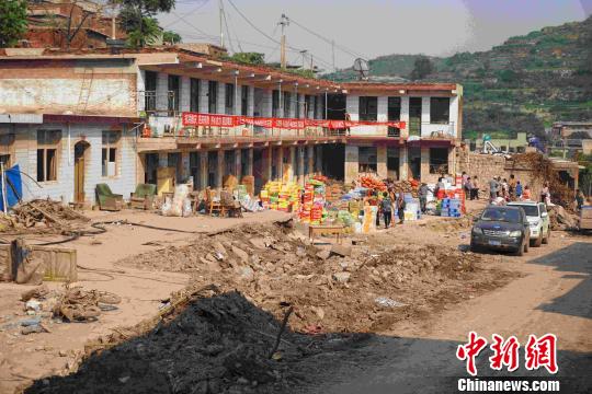 访河北井陉重灾区：河道处房屋损毁严重 村民开启家园重建路