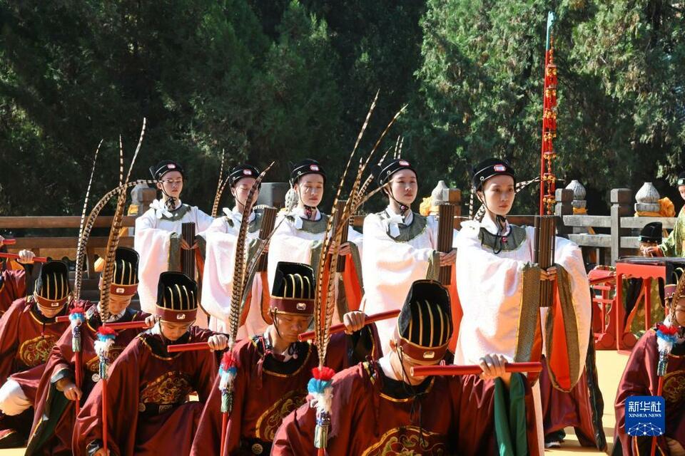 祭孔大典在山东曲阜举行 纪念孔子诞辰2573年