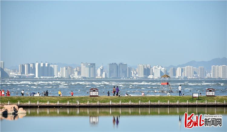 凝心聚力奔小康｜北戴河：碧海蓝天活力澎湃