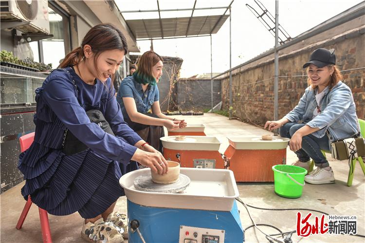 凝心聚力奔小康｜北戴河：碧海蓝天活力澎湃