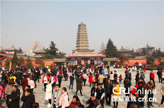 祈福相约法门寺 开启文化幸福年_fororder_法门寺3