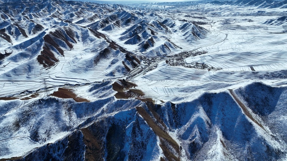 【轮播图】武威：满目山峦一夜染白 到天祝县石门沟赏雪啦！_fororder_1