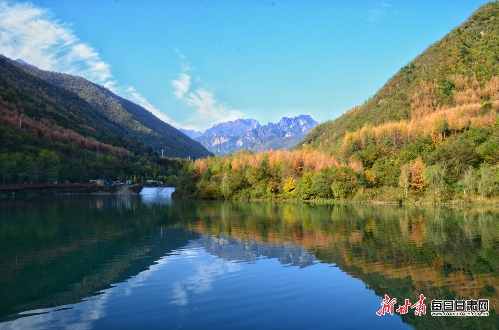 【大美甘肃】陇南：秋末冬初，官鹅沟风景这边独好