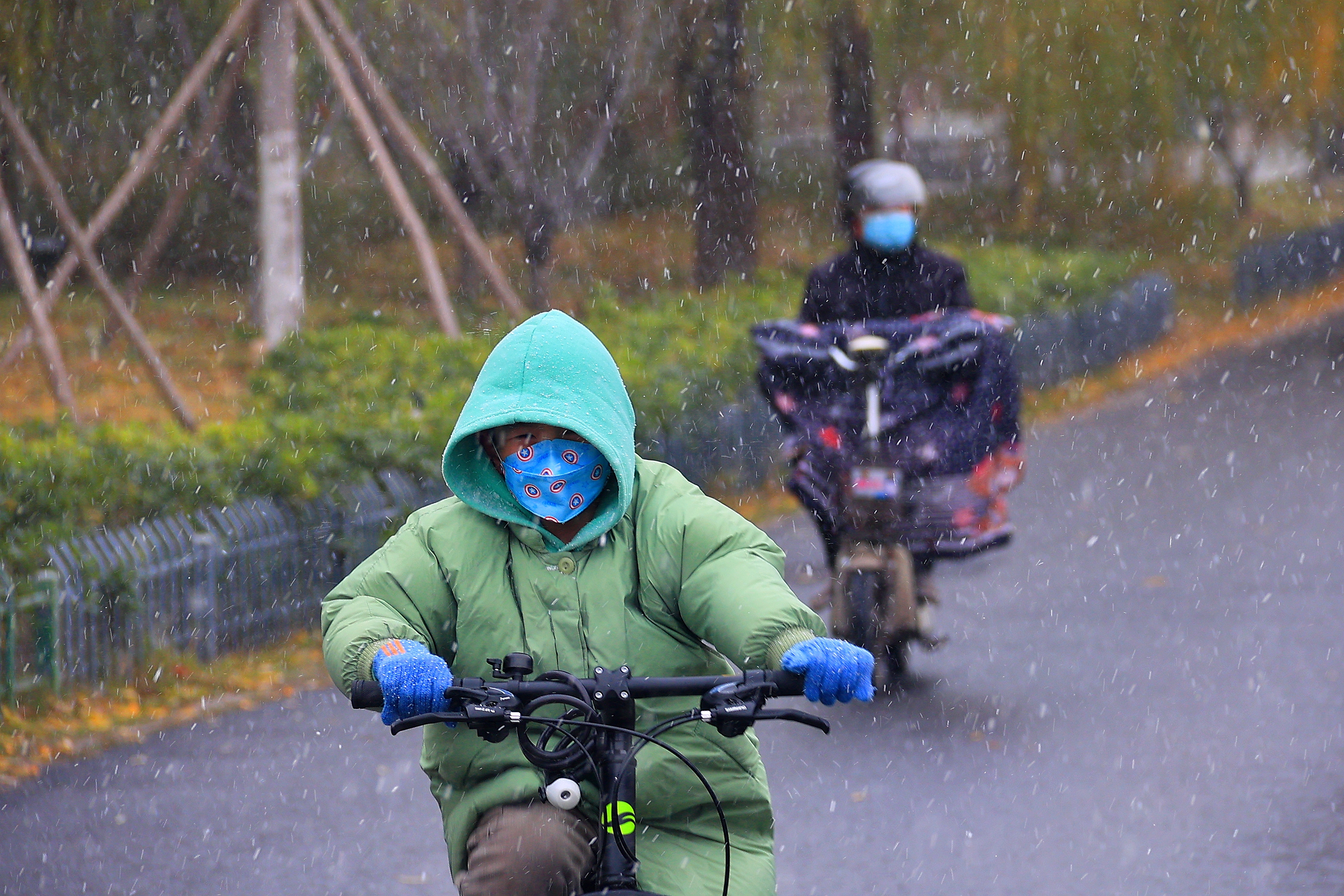 雪降古城开封