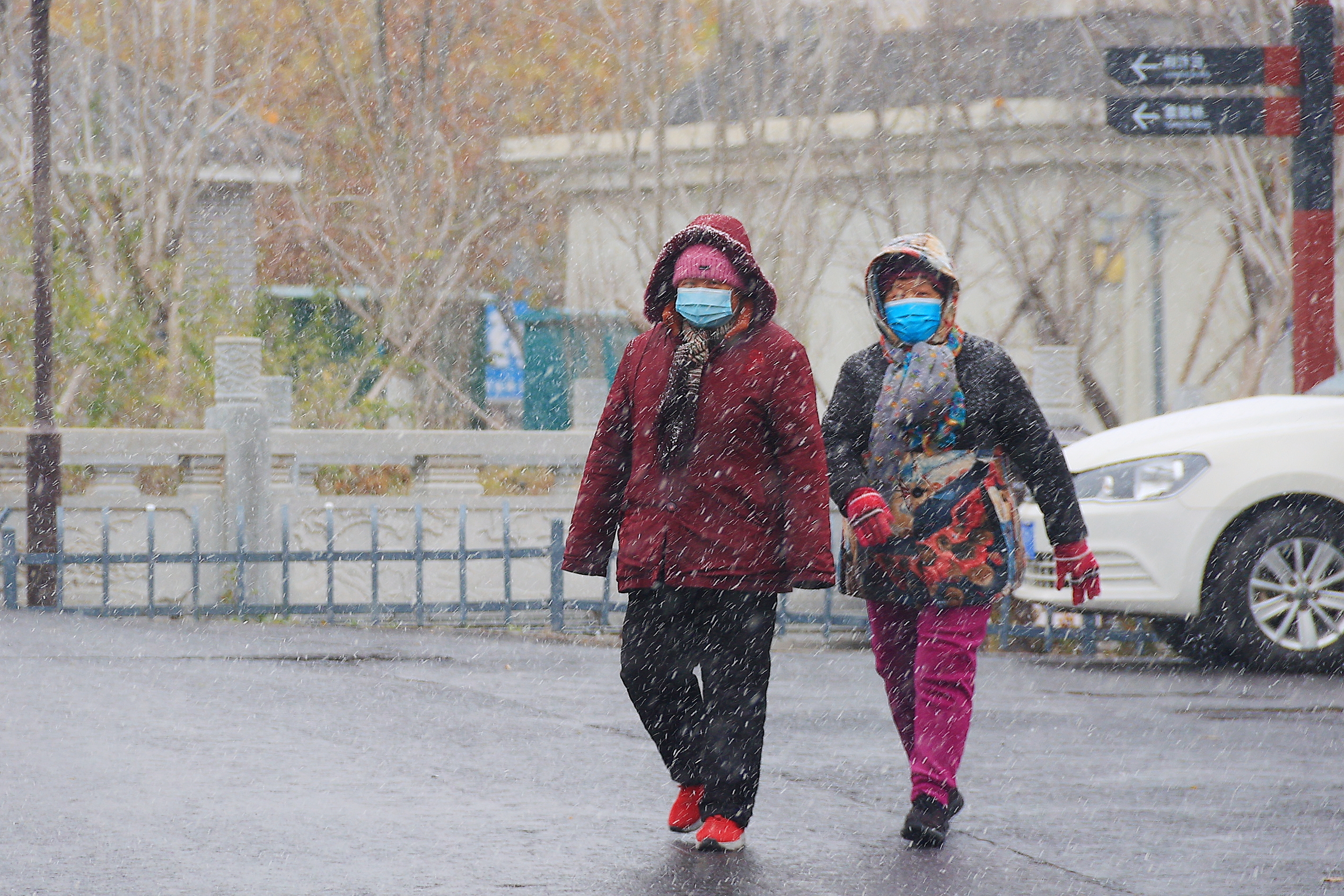 雪降古城开封