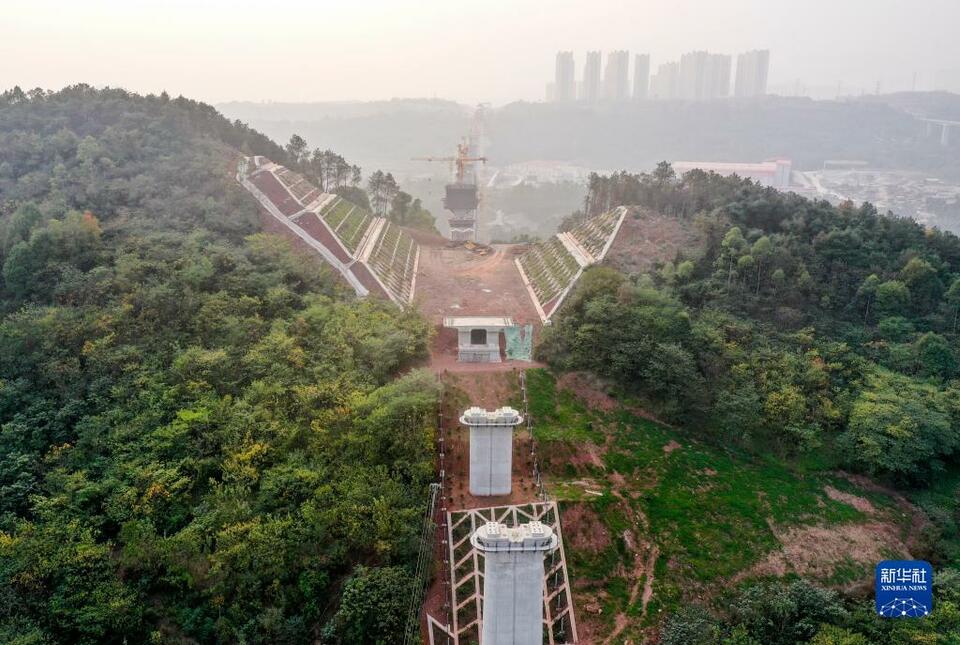 【城市远洋】渝昆高铁川渝段建设稳步推进