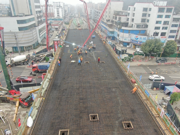 安六铁路六盘水站站前广场建设项目：工程建设跨步前进成果喜人_fororder_铁路4