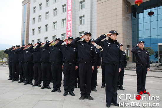 已过审【区县联动】【彭水】彭水县公安局开展春季全警大培训活动