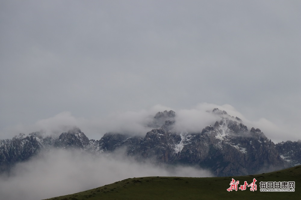 【武威】武威天祝：祁连披霞若锦绣 马牙雪山傲群峰_fororder_10