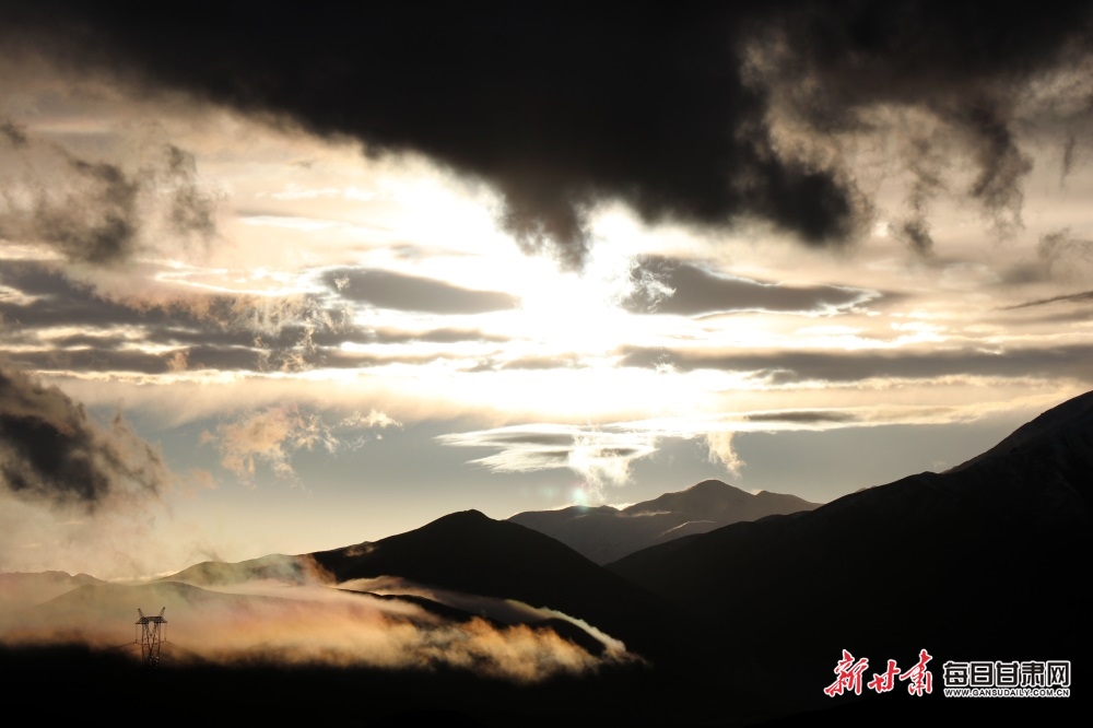 【武威】武威天祝：祁连披霞若锦绣 马牙雪山傲群峰_fororder_11