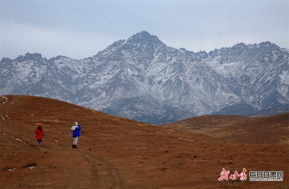 【轮播图】张掖肃南苍龙雪山冬日美景迎远客_fororder_3