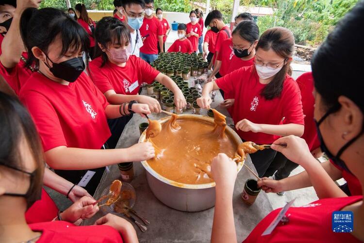 马来西亚：年糕飘香迎新年