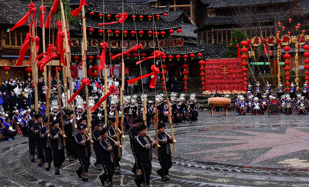 2023年全国“村晚”示范展示活动在黔东南雷山举办_fororder_8fea4332c439e269941423dc863ca50