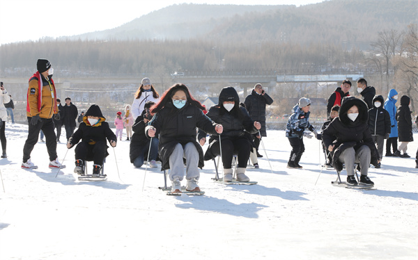 中国·安图长白山沐雪之冬冰雪嘉年华暨安图县第五届全民上冰雪活动启动_fororder_微信图片_20230119154126