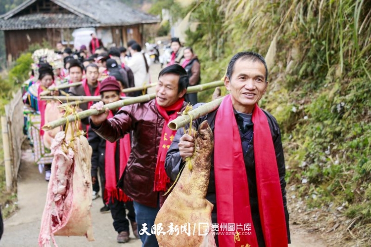 贵州榕江：侗寨欢度“记间节”