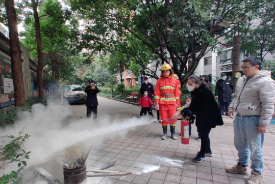 【原创】重庆九龙坡警方扎实推进岁末安全隐患排查整治_fororder_微信图片_20230104144649