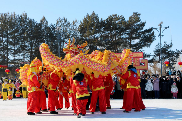 立灯官 抹花谜 瑷珲古城再现“专属年味”_fororder_图片6