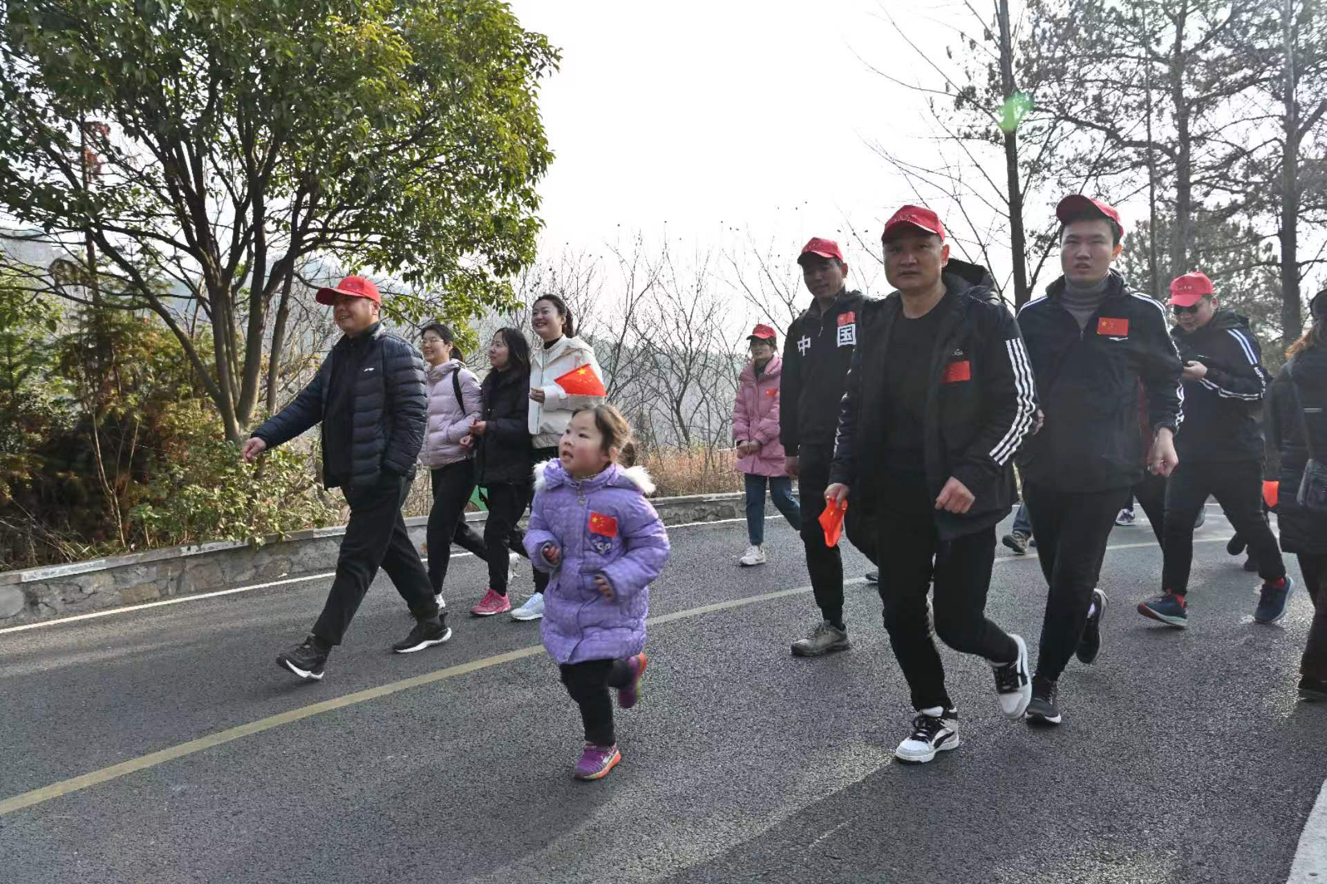 【客户端转发】迎新春、登灵山 信阳罗山文旅展新颜