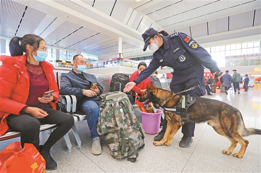 广西：织密“安全网” 温暖返乡路