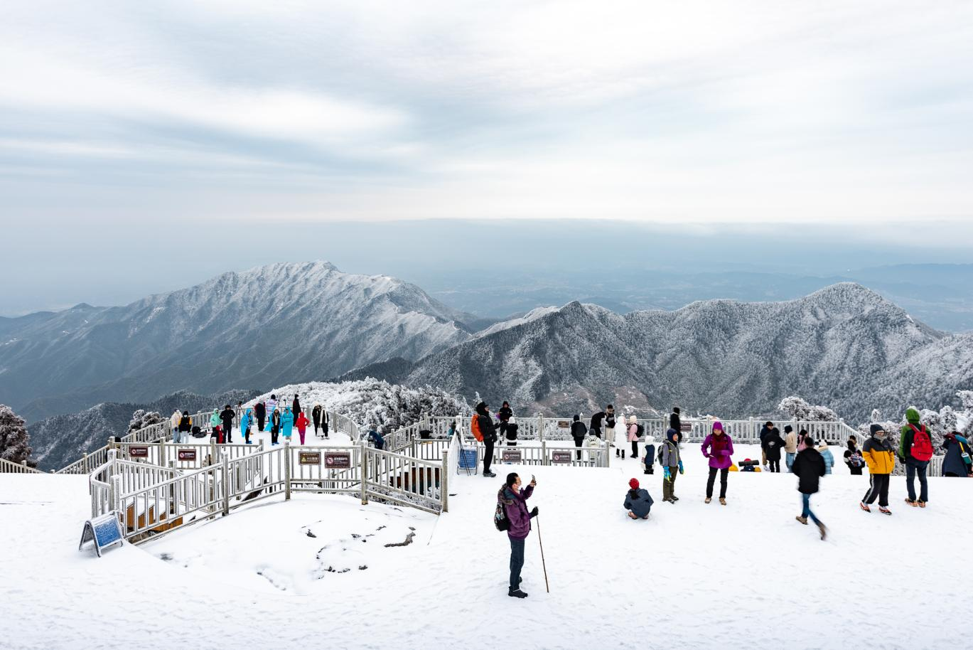 “冰火交融” 南岳衡山旅游“火出圈”_fororder_1