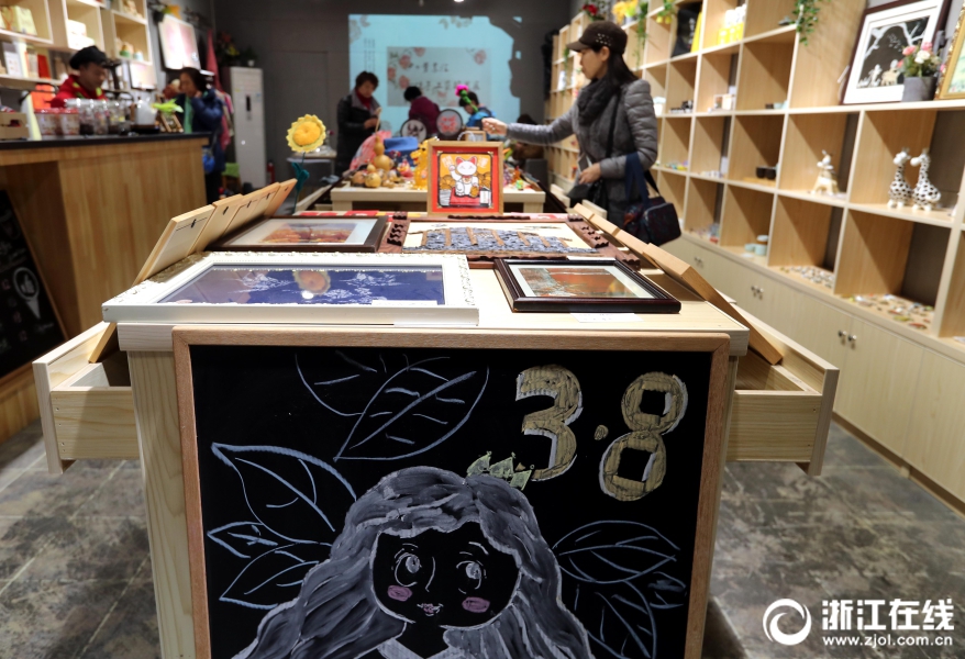 杭州举办女性手工艺作品展