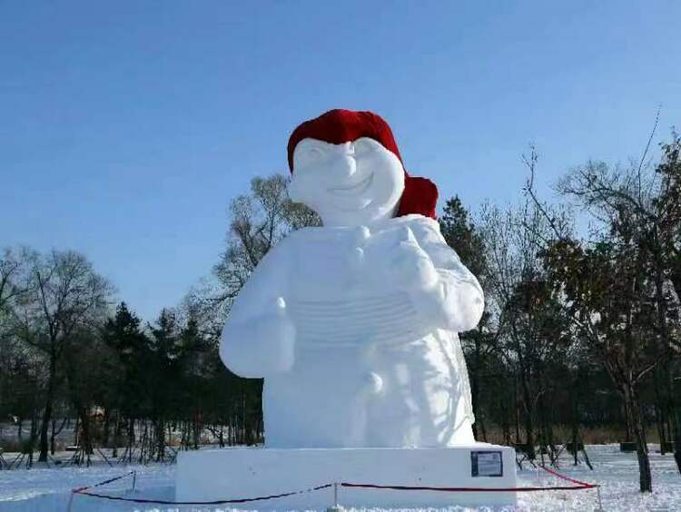 加拿大魁北克狂欢节大使亮相太阳岛雪博会_fororder_微信图片_20230129141229