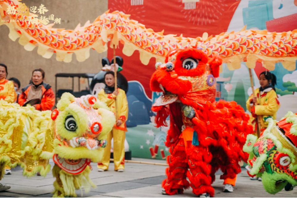 （供稿）贵州都匀：西南影都大庙会掀起国潮热 非遗春集游园年味爆棚_fororder_34cbf134bbf7b81f2f8feae3491ef7e