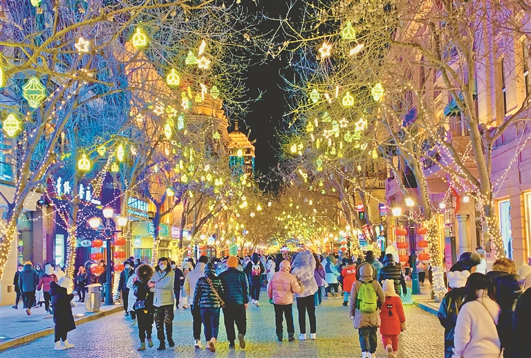 夜经济赋能冰雪旅游活力十足