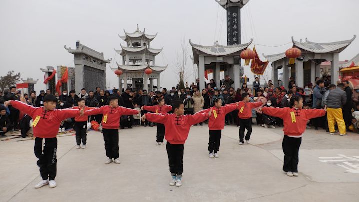 濮阳市濮阳县：梅花傲然迎寒放 梅拳盛会庆新春_fororder_图片3