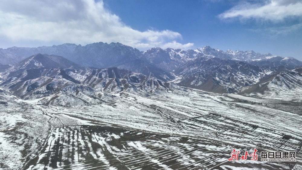 【轮播】武威天祝：雪山冰峰相拥 山峦草原宁静_fororder_7