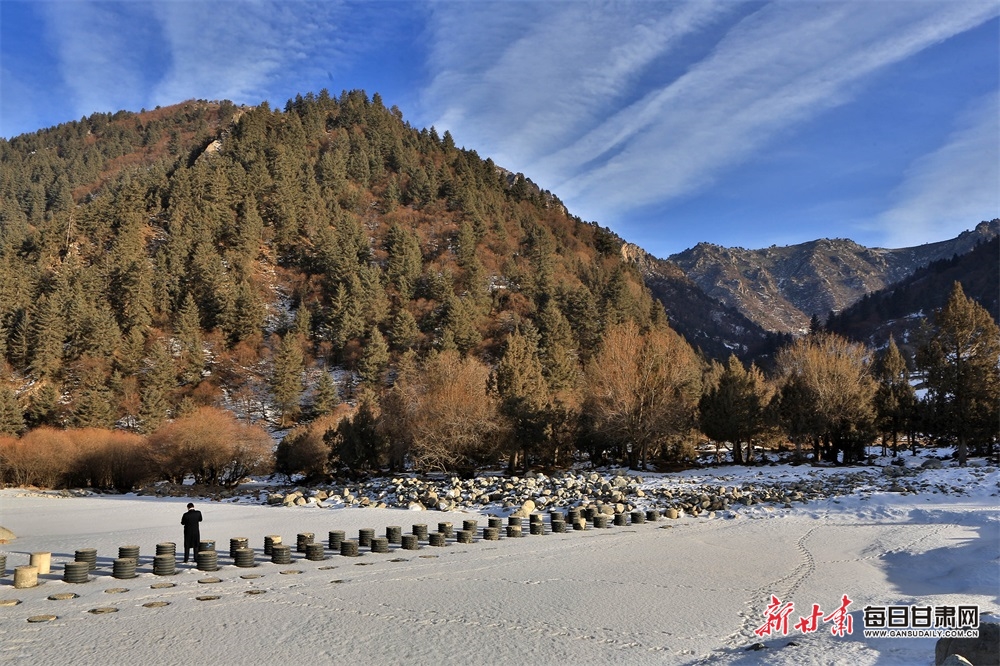 【轮播图】春日的祁连山国家公园武威段景色壮丽