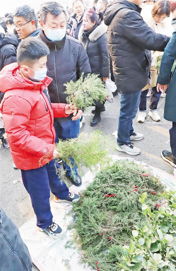 正月十六逛庙会 “老家安阳”年味足