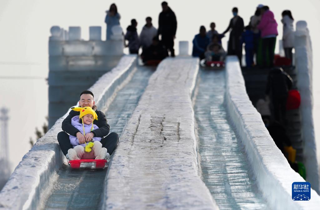 呼和浩特：丰富冰雪产品供给 释放冰雪经济动能