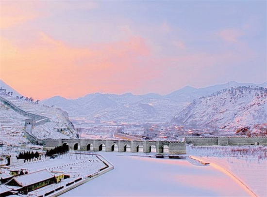 游览辽西大环线旅游线路 冰雪奇趣中探寻牛河梁红山文化秘境_fororder_图片11