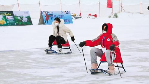 【中首】打卡冬奥场馆 体验冰雪之旅——北京冬奥会后张家口首个冰雪季探访