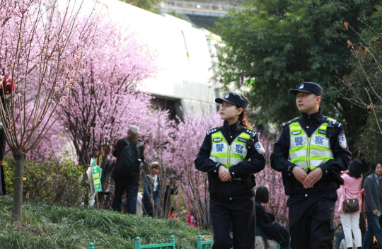 【原创】重庆渝中警方：严查严管无人机违规飞行_fororder_微信图片_20230303113321