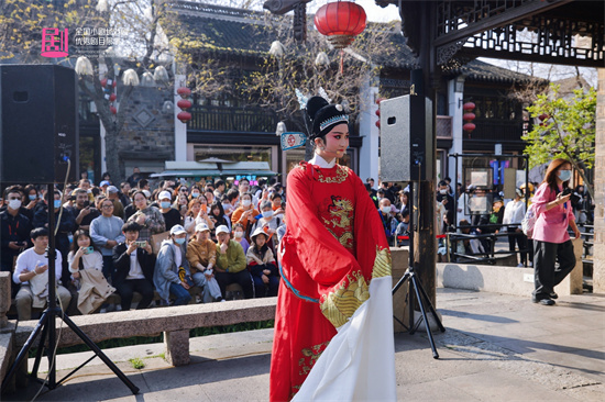 首届全国小剧场戏剧“紫金杯”优秀剧目展演在南京开幕_fororder_图片4