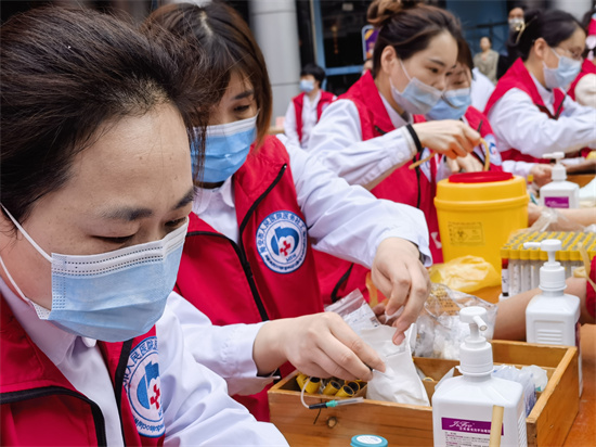 全国肿瘤防治宣传周 南通海安市人民医院在行动_fororder_图片2