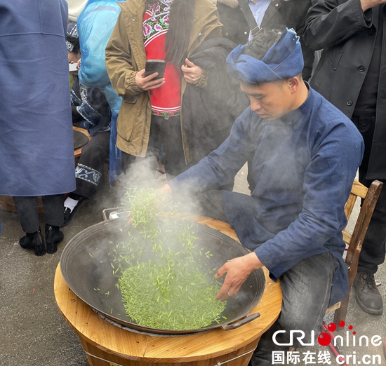 贵州都匀毛尖春茶开采节签约金额达20亿元_fororder_都匀3