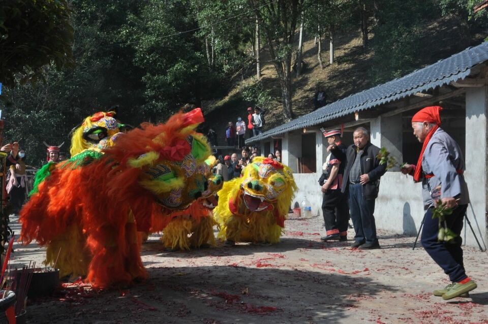 广西：江水清 生态美