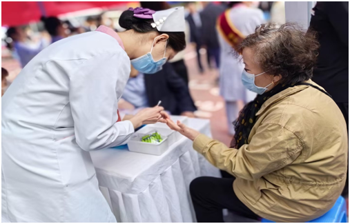 （转载）西安高新区春季义诊月活动拉开帷幕