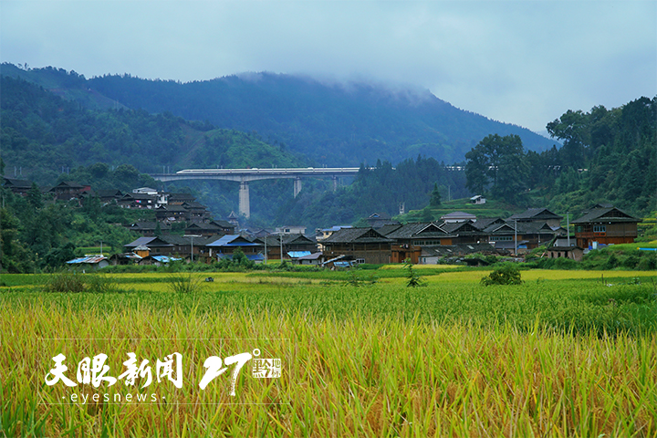 贵州借助交通网络布局整合景区景点 文旅串珠成链产业带能级提升