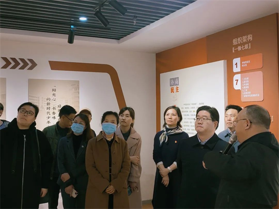 泰州市四院组织赴“幸福实小”协商文化示范点开展观摩学习_fororder_图片 1