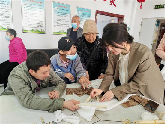 沈阳市残疾人服务中心启动非遗植物扎染培训项目_fororder_图片1