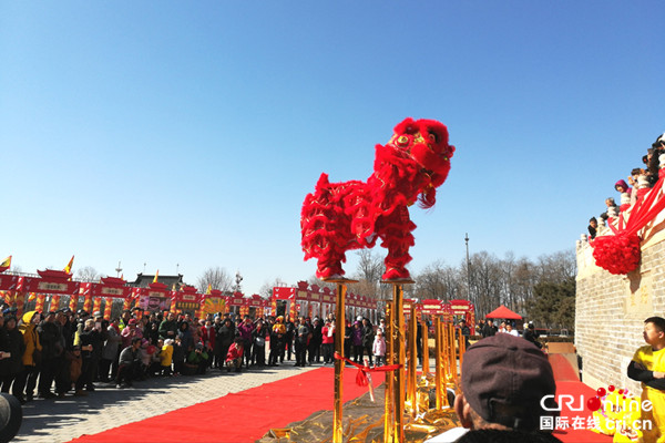 图片默认标题_fororder_将台前，雄狮闹春_副本